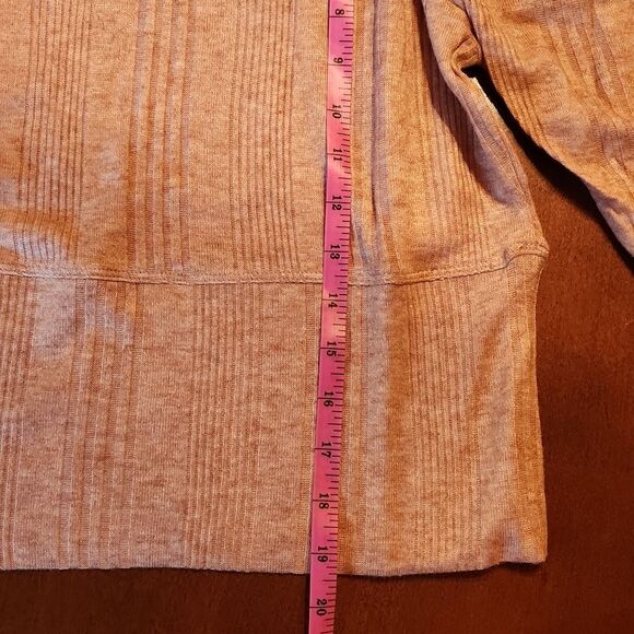 Band Of The Free Ribbed 3/4 Sleeve Mock Neck Lightweight Sweater, Medium, Tan - Picture 4 of 8